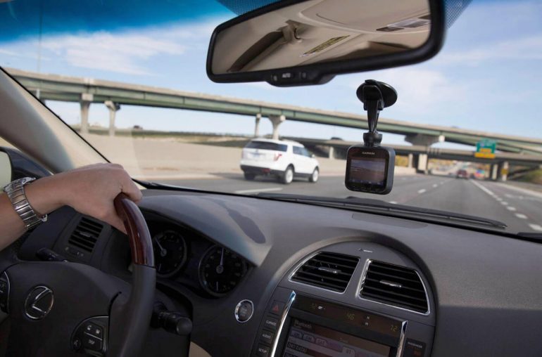 Dashcamera voordelen nadelen